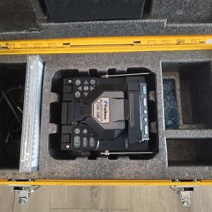 Fujikura FSM-50R12 SM MM Fiber Ribbon Fusion Splicer