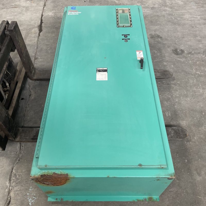 Cummins ONAN 800 Amp Automatic Transfer Switch