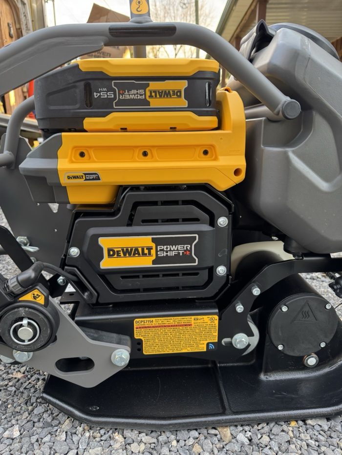 DEWALT Powershift Forward Plate Compactor Kit DCPS7154AG2
