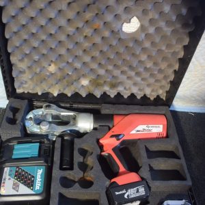 Greenlee 15 Ton Hydraulic Crimper Model EK1550FTLU