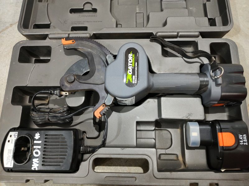 Greenlee ES1000 Gator Battery-Powered Cable Cutter