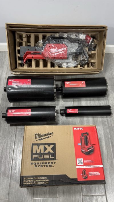 Milwaukee MX FUEL Core Rig - MXF302-2HD With Stand