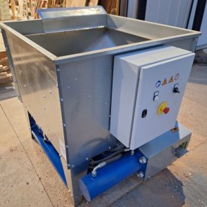 The Elf Systems Automatic Briquette Press is a 2.2 kW (3 HP) 3-phase hydraulic press